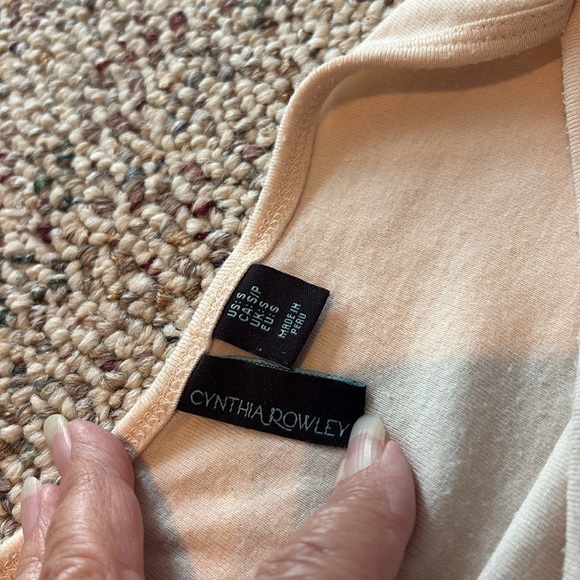 Cynthia Rowley Pale Peach Boat Neck 3/4 Length Sleeve Top. Small - Picture 5 of 10